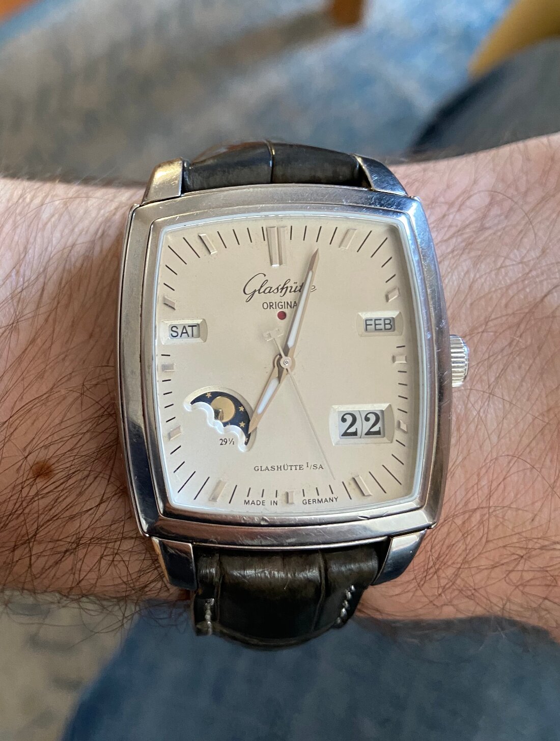 Owner Review: Glashutte Original Senator Karree Perpetual Calendar – A perpetual calendar you can ACTUALLY read the date on.