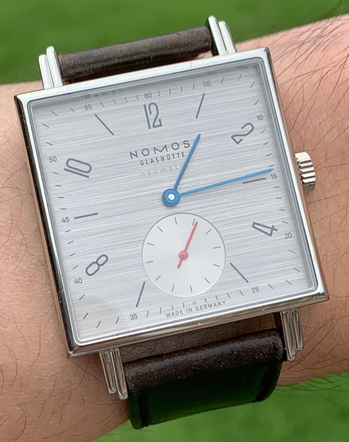 Owner Review: Nomos Tetra Neomatik 39