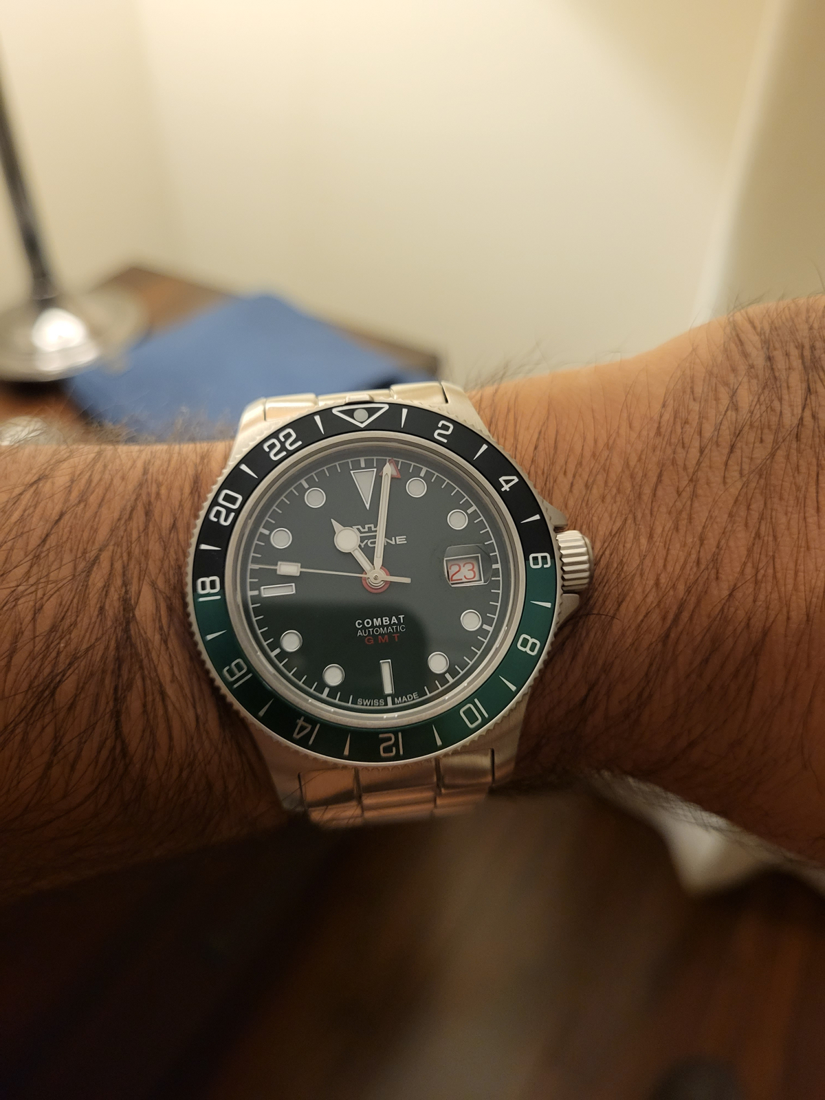 Owner review: Glycine Combat Sub GMT