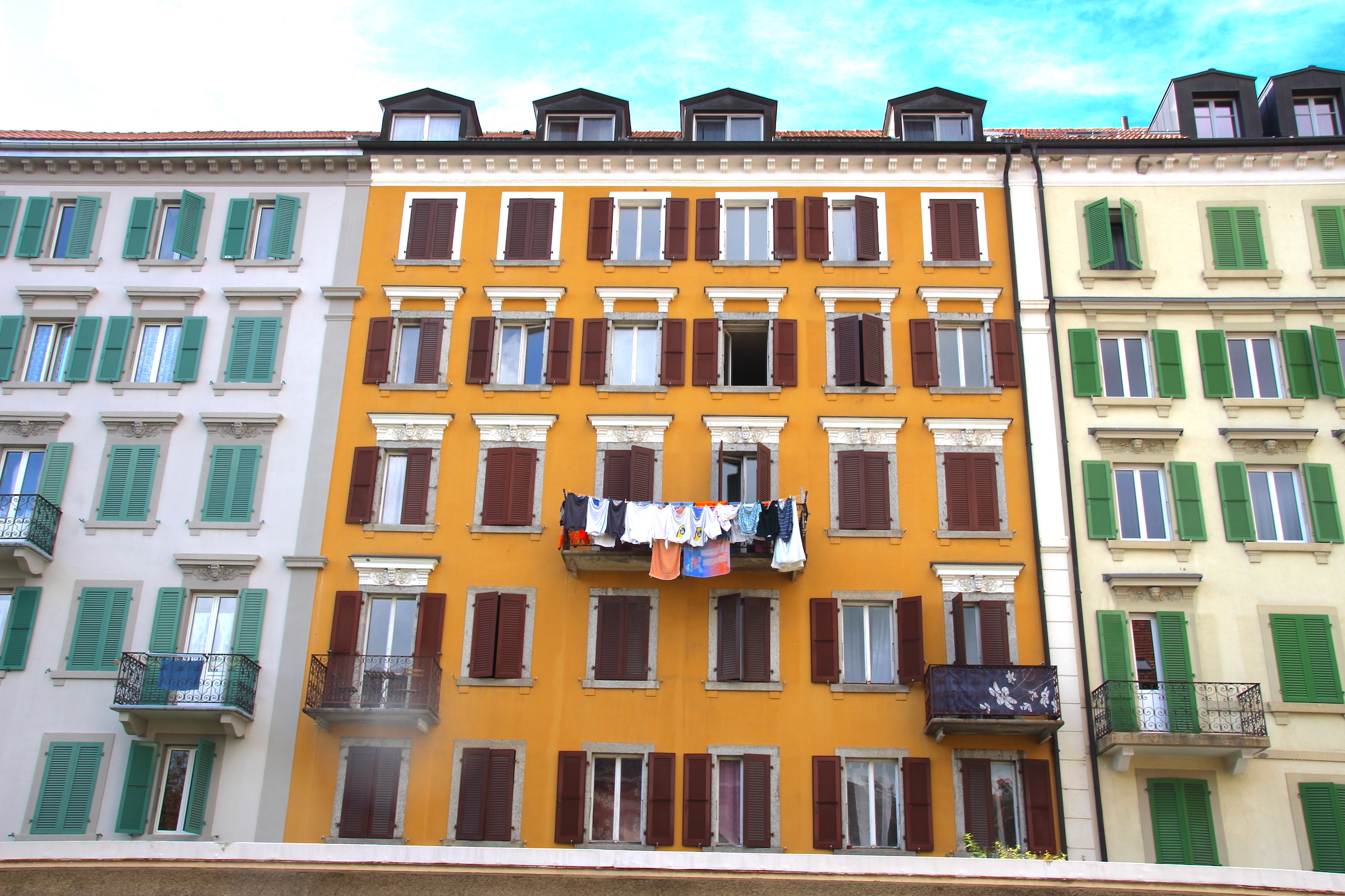 Another typical street view in La Chaux-de-Fonds